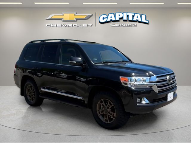 Used 2017 Black Toyota Base image 7
