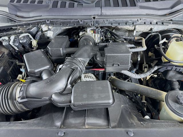 2022 Ford F-350SD XL photo