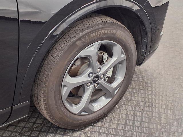2024 Ford Escape - Image 29