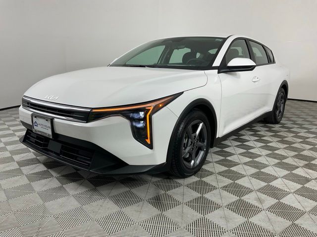 229412025 Kia K4 LXS