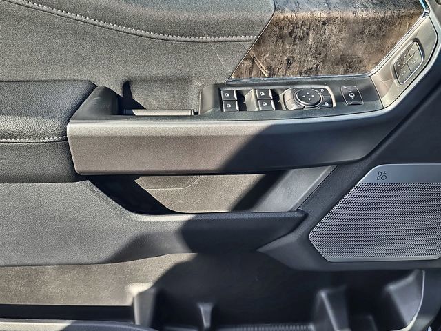 New 2026 Carbonized Gray Metallic Ford F-250® Lariat® image 17