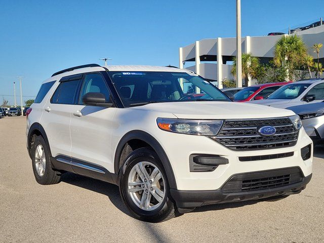 Star White Metallic Tri-Coat 2023 Ford Explorer XLT RWD SUV / Crossover Rear-Wheel Drive Automatic