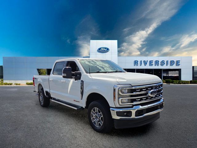 White Metallic 2024 Ford F-350 Super Duty Pickup Truck Four-Wheel Drive Automatic