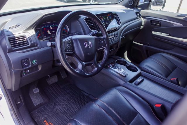 used 2022 Honda Pilot car, priced at $29,000