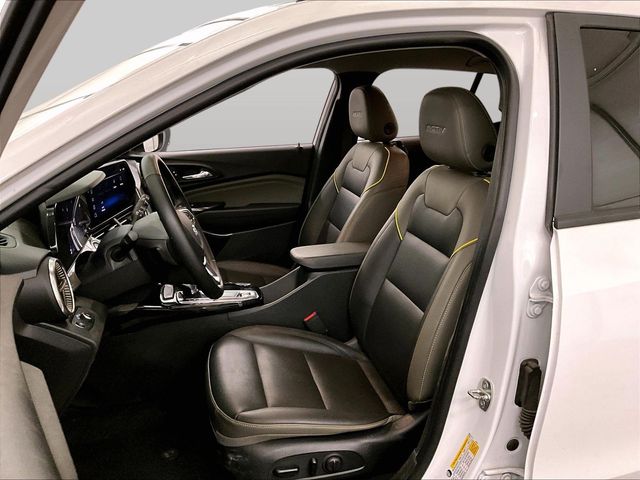 2024 Chevrolet Trax ACTIV White at John Sisson Motors