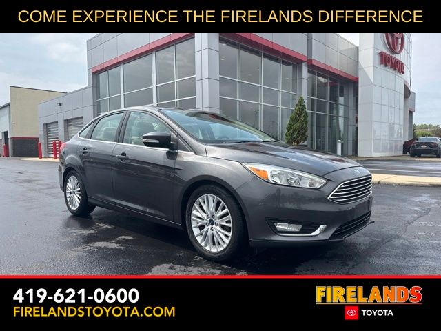 Gray (Magnetic) 2016 Ford Focus Sedan Front-Wheel Drive 6-Speed Automatic