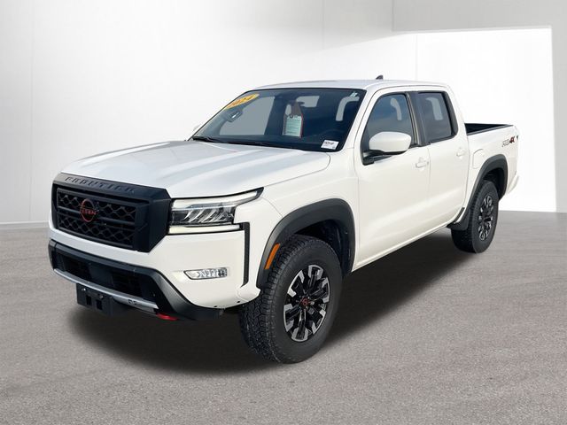 2024 Nissan Frontier PRO-4X Crew Cab 4WD