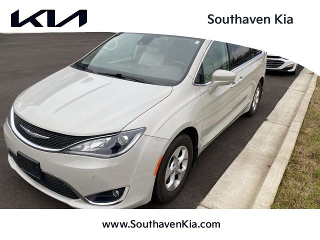 2017 Chrysler Pacifica Touring L Plus FWD