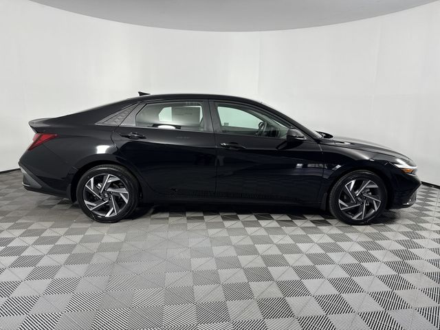 New 2025 Hyundai Elantra For Sale in Indianapolis, IN