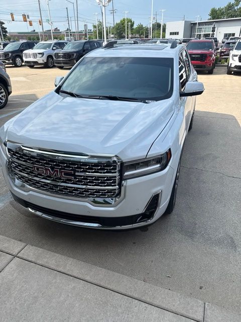Used 2023 White GMC Denali image 2