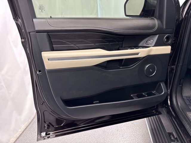 Used 2021 Brown Ford Platinum image 15