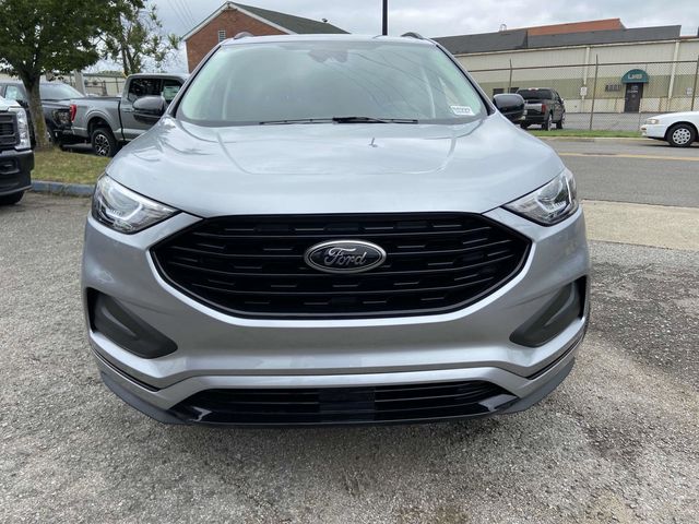 2024 Ford Edge SE 2