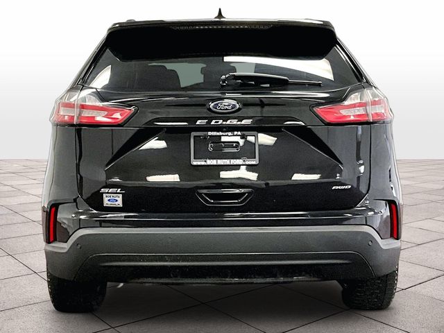 2022 Ford Edge SEL - 3