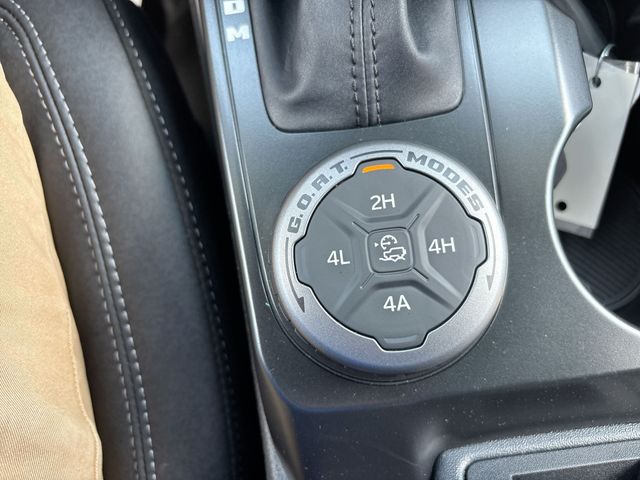 2025 Ford Bronco 4-Door Big Bend - Photo 30