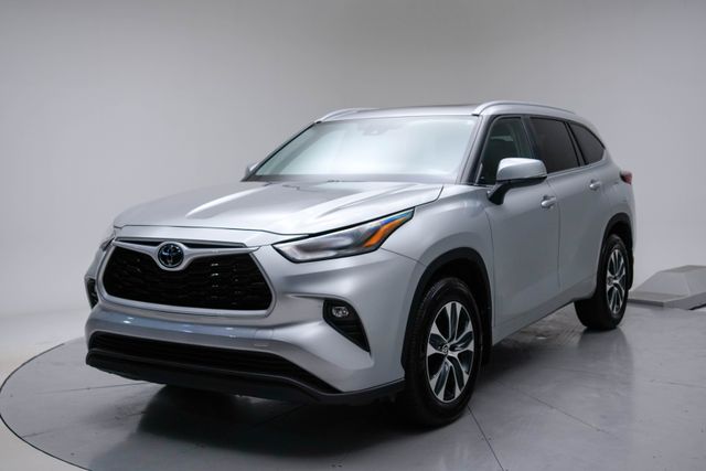 2024 Toyota Highlander XLE AWD