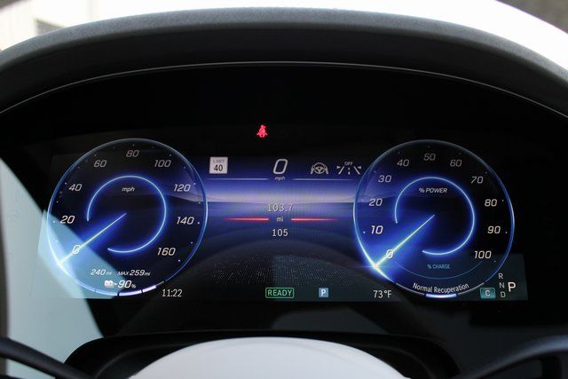 Used 2023  Mercedes-Benz 580 image 15