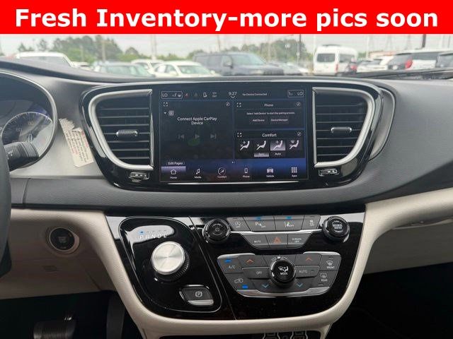 2023 Chrysler Pacifica Touring L Gray at Texan Dodge Chrysler Jeep Ram