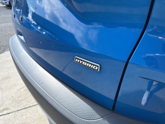 2021 Ford Escape Hybrid SE photo