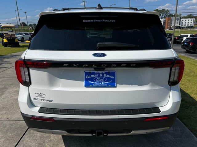 2025 Ford Explorer Active photo