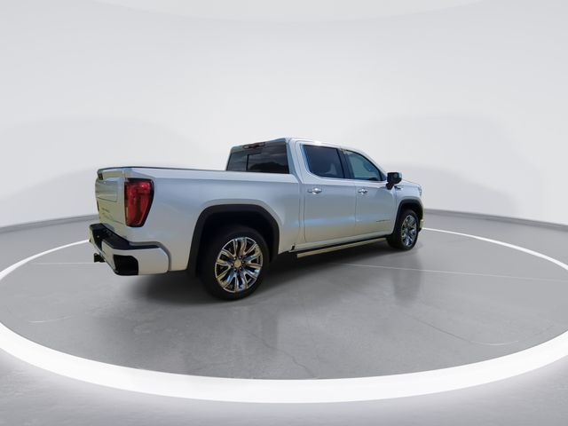 Used 2024 White GMC Denali image 8
