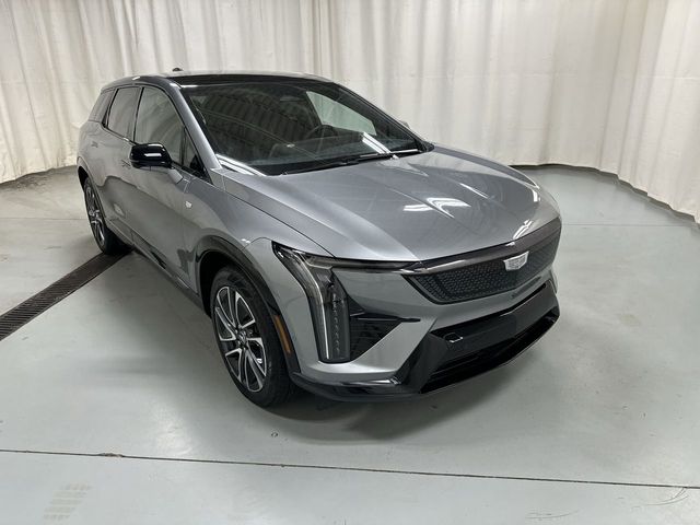 Argent Silver Metallic 2025 Cadillac OPTIQ Sport 2 AWD SUV / Crossover All-Wheel Drive 1-Speed Automatic