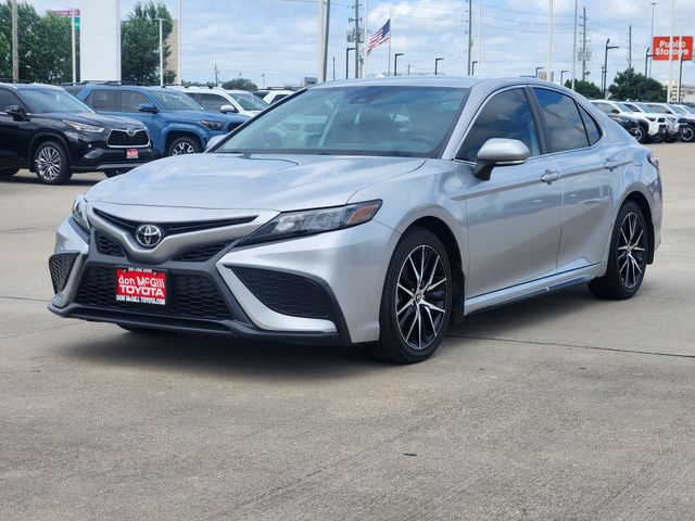 2023 Toyota Camry SE Silver at Community Honda