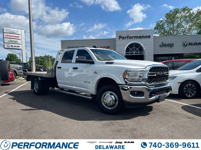 2022 RAM 3500 Chassis Tradesman Crew Cab DRW 4WD