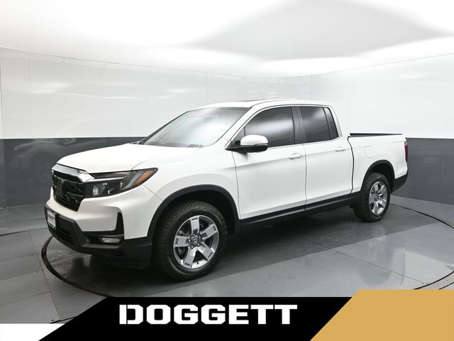 Platinum White Pearl 2026 Honda Ridgeline Pickup Truck All-Wheel Drive 9-Speed Automatic