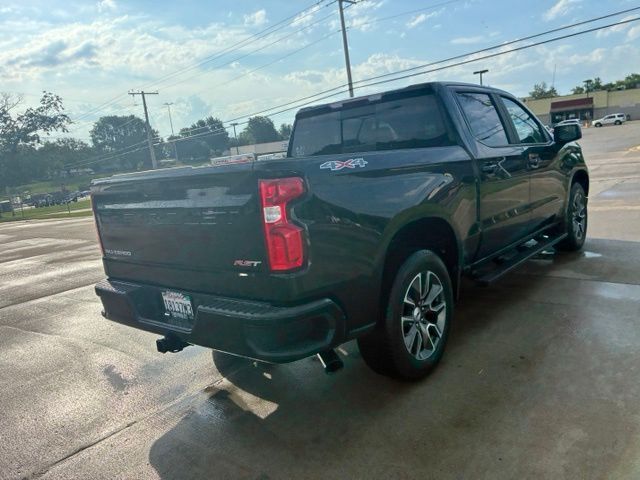 Used 2022 Black Chevrolet RST image 11