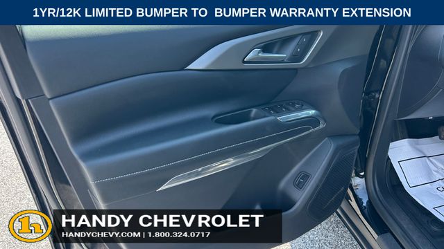Used 2025 Chevrolet Traverse SUV