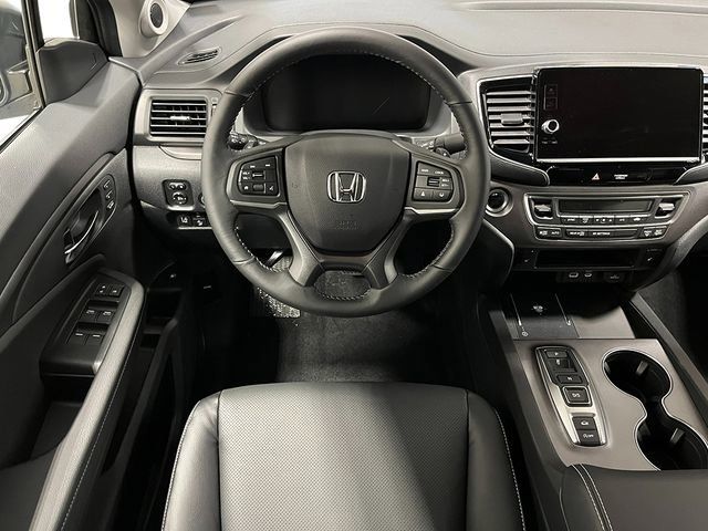 New 2026 Sonic Gray Pearl Honda RTL image 5