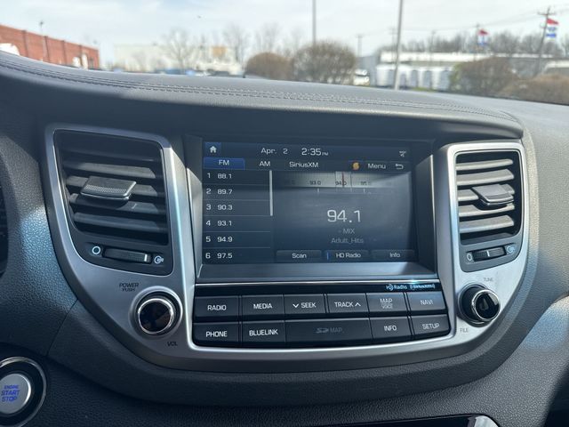 Used 2016 Gray Hyundai Limited image 14