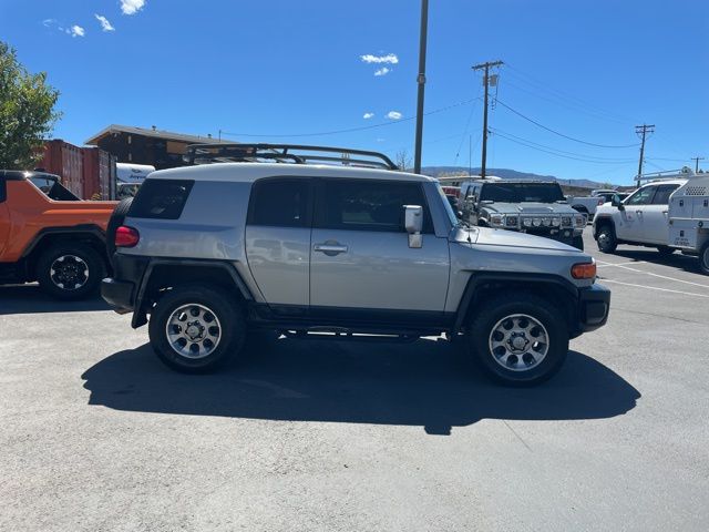 2011 Toyota FJ Cruiser Base 30