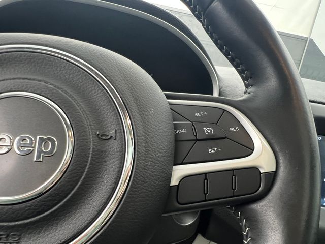 2019 Billet Silver Metallic Clearcoat Jeep Compass Latitude FWD SUV
