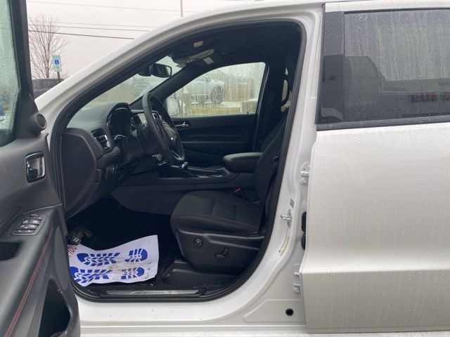 2026 Dodge Durango GT HEMI V8 - White Knuckle Clearcoat exterior view 11