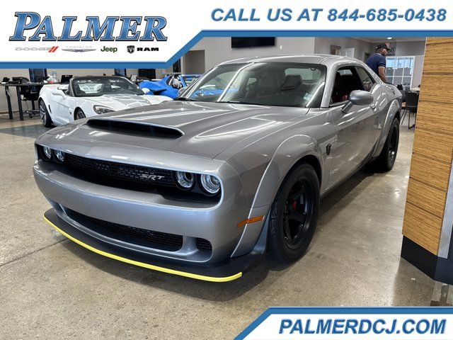 Silver (Billet Clearcoat) 2018 Dodge Challenger Coupe Rear-Wheel Drive 8-Speed Automatic