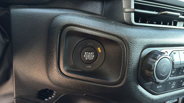 Used 2024 Black Jeep Sport S image 28