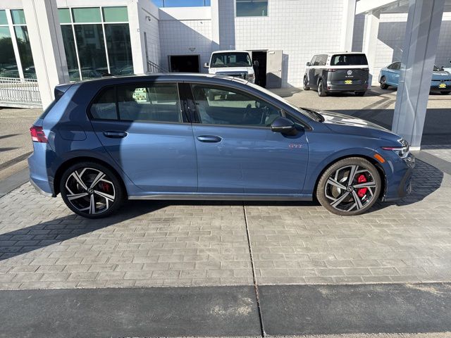 2025 Volkswagen Golf GTI SE FWD