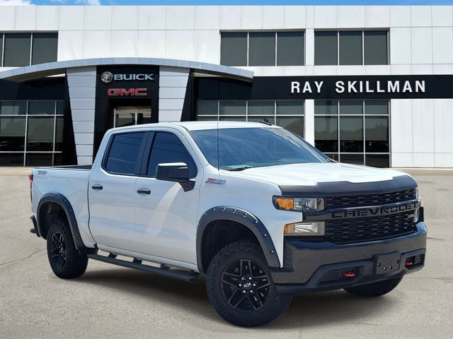 Summit White 2021 Chevrolet Silverado 1500 Pickup Truck Four-Wheel Drive 6-Speed Automatic Overdrive