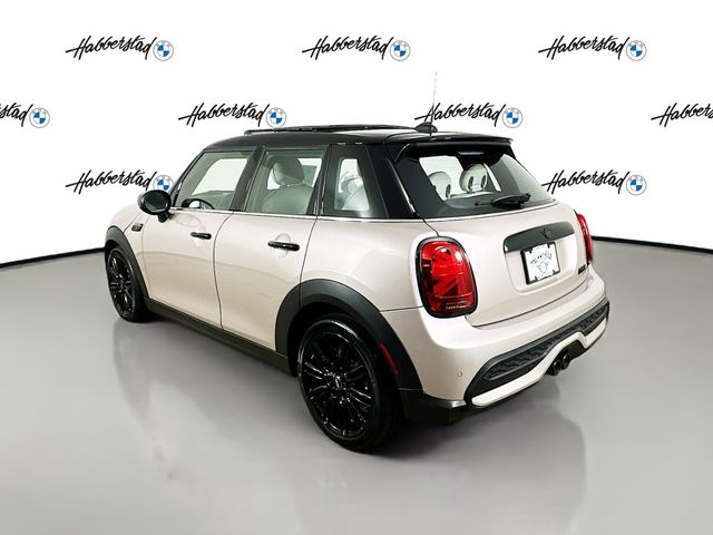 2022 MINI Cooper S Iconic 7