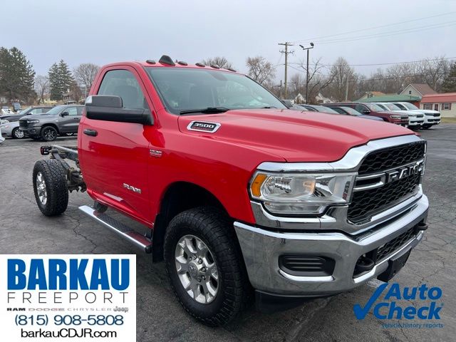 2019 RAM 3500 Chassis Tradesman 10000 GVWR 4WD