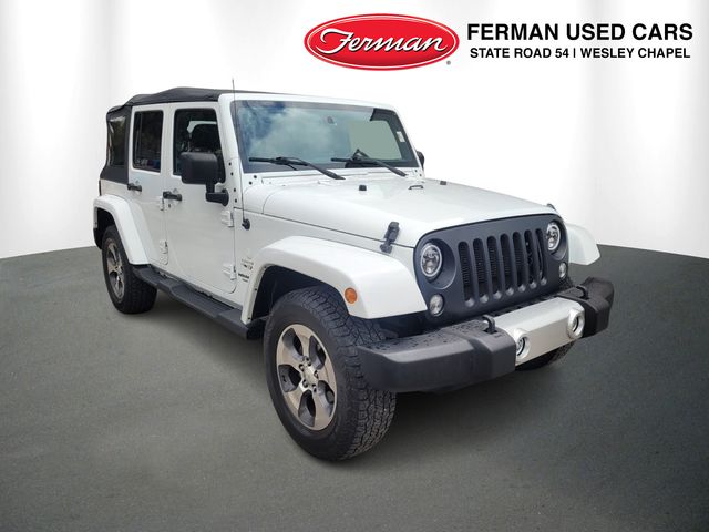 2017 Jeep Wrangler Unlimited Sahara 4WD