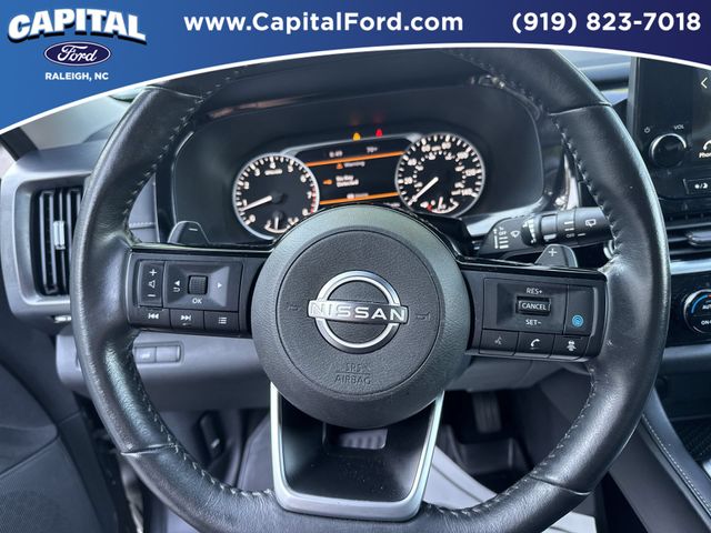 Used 2022 Gray Nissan SL image 24