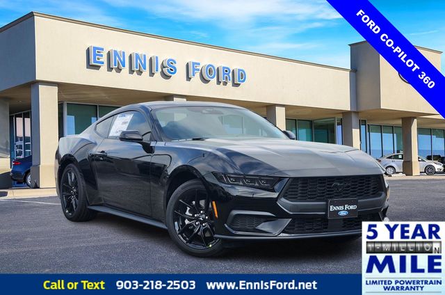 2025 Ford Mustang EcoBoost photo