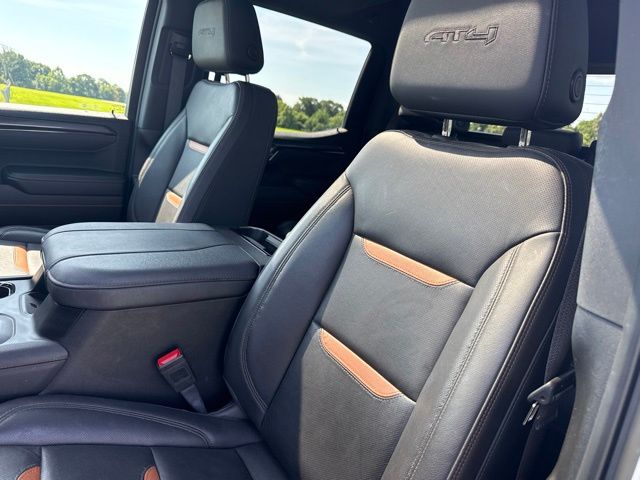 2025 GMC Sierra 1500 AT4 - Image 3