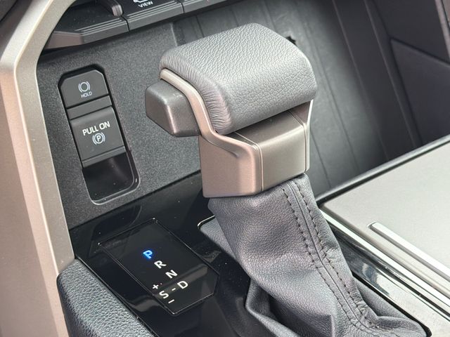 2025 Toyota Sequoia SR5 - Photo 26