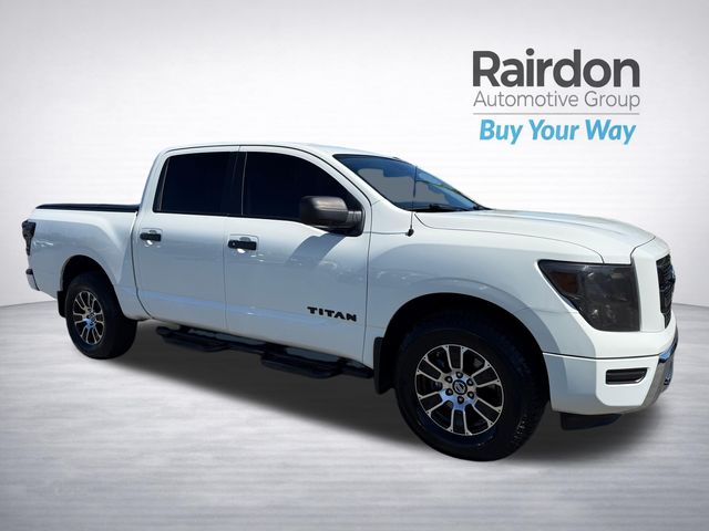 White 2021 Nissan Titan Pickup Truck Four-Wheel Drive 9-Speed Automatic
