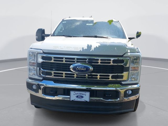 New 2026 White Ford 9' GOOSENECK BED image 3