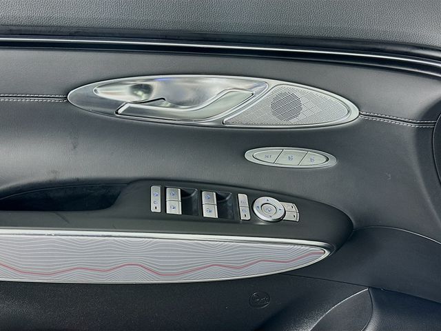 Thumbnail: 2025 Genesis GV70 - 18