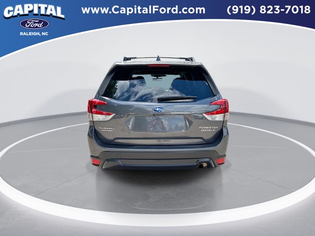 Used 2023 Gray Subaru Premium image 7